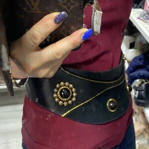 Leather& Stone suede belt